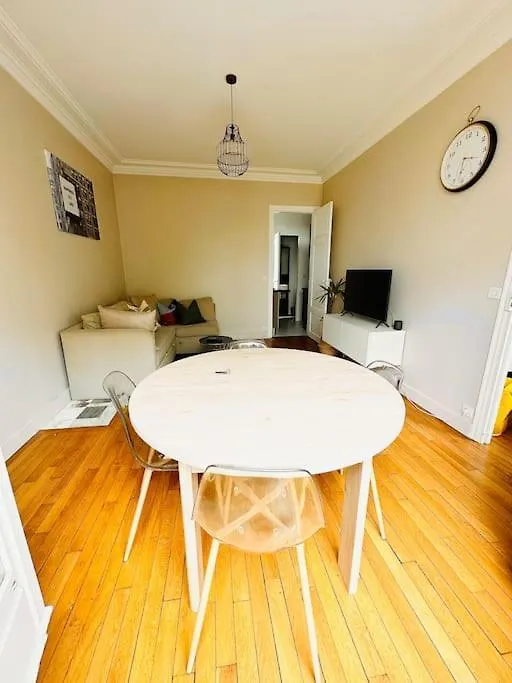 Appartement Avec Magnifique Vue Tour Eiffel Párizs 0*,